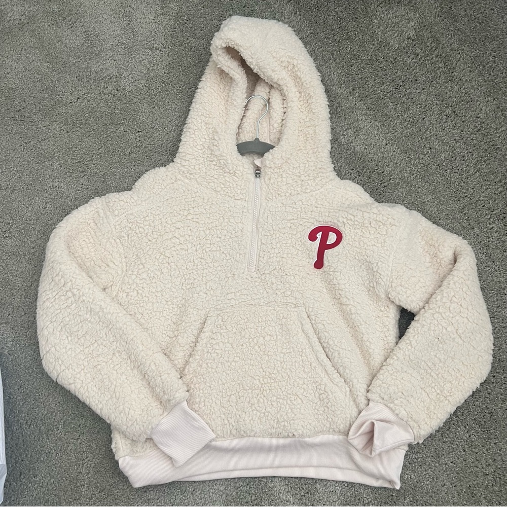 NWOT Women’s MLB Phillies Quarter Zip Sherpa Hoodie